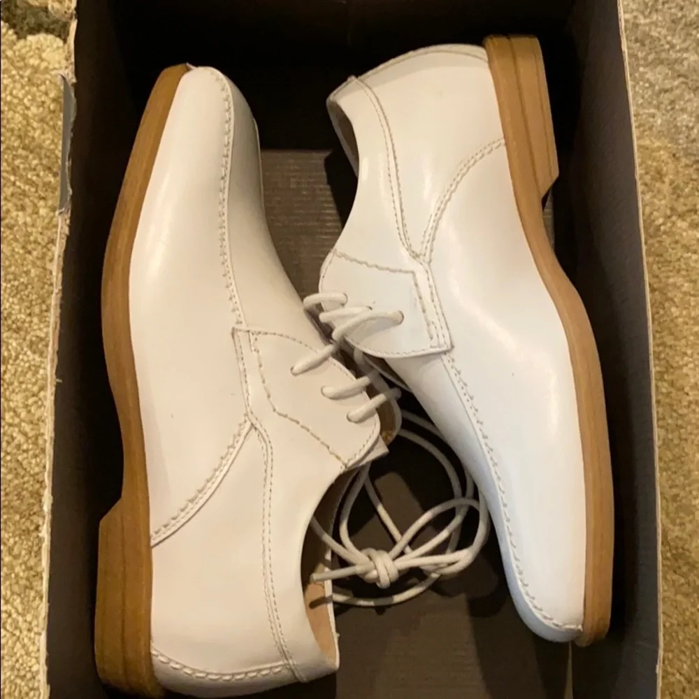 ~Florsheim~ White Reveal Bike Oxfords